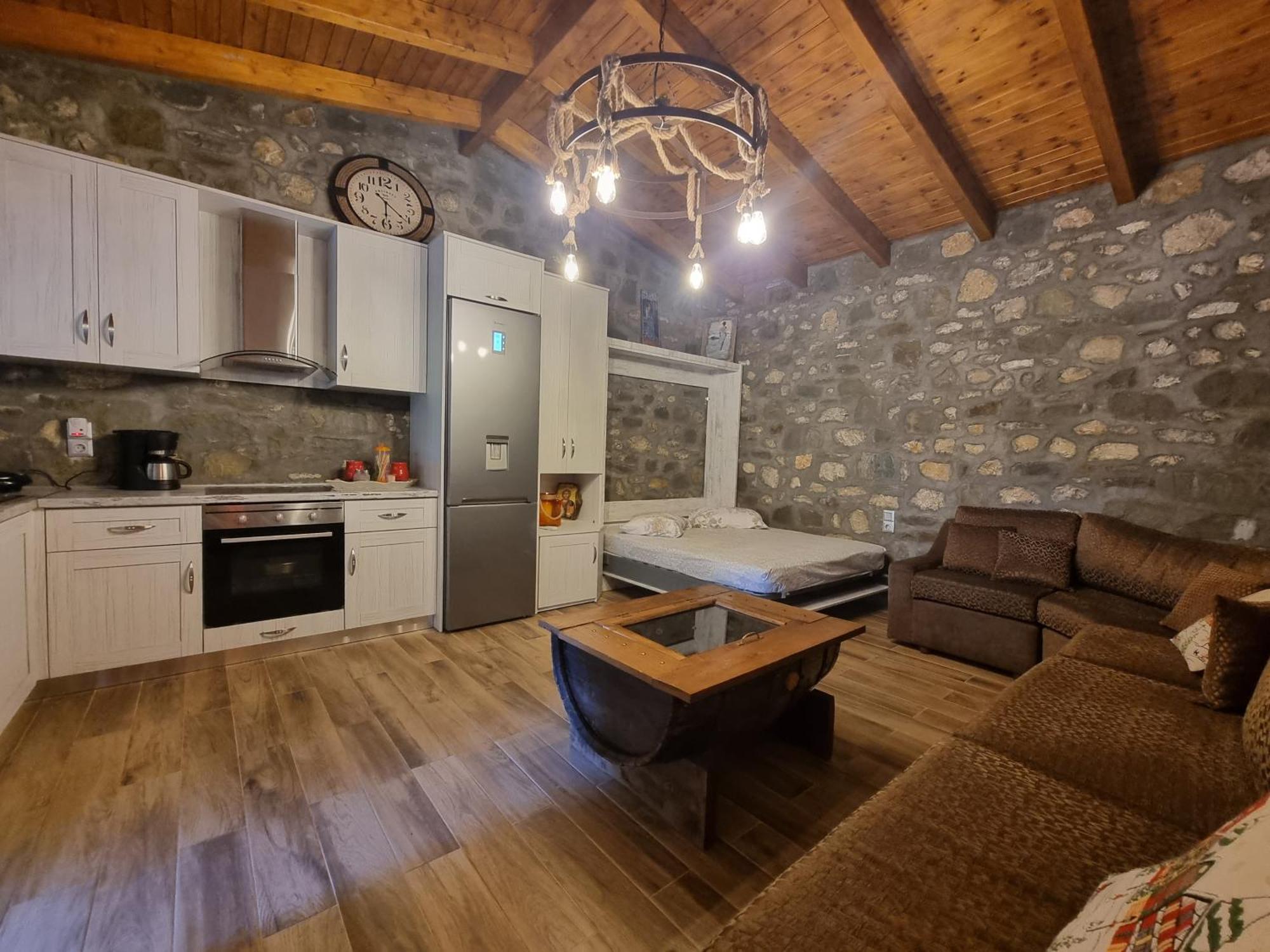 House With Big Garden And Barbeque In Nature Vourgareli Extérieur photo
